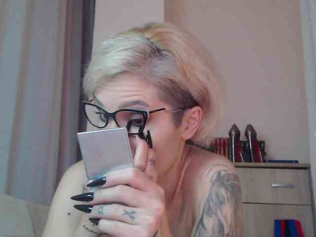 JADAPink webcam