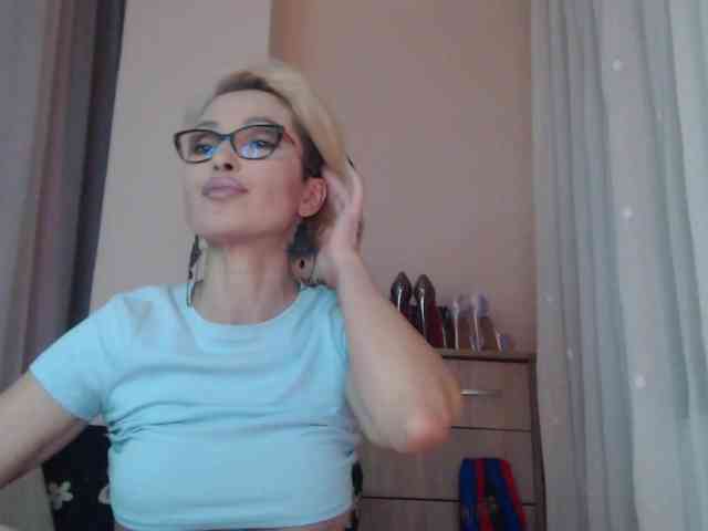 JADAPink webcam