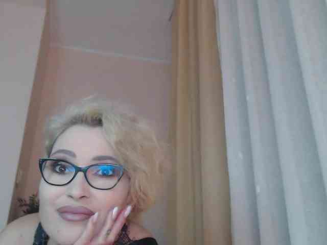 JADAPink webcam