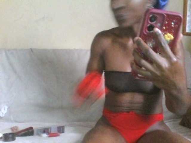 sexxietatiana