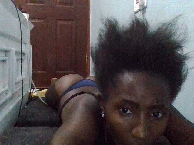 sexxietatiana live cam on BongaCams
