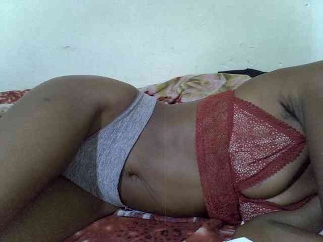 sexxietatiana webcam