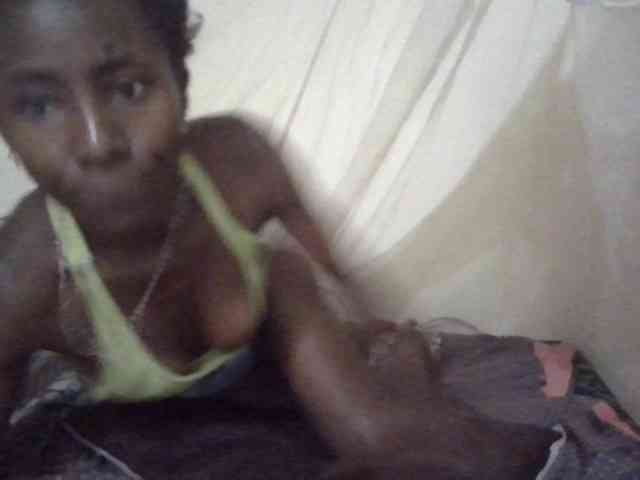 sexxietatiana webcam