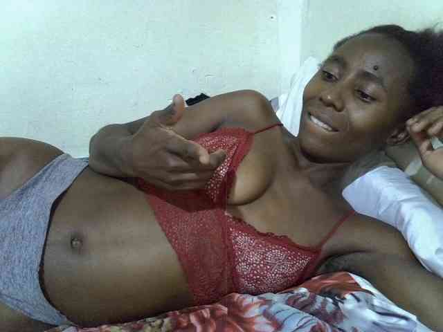 sexxietatiana webcam