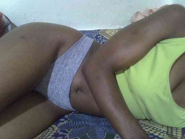 sexxietatiana webcam