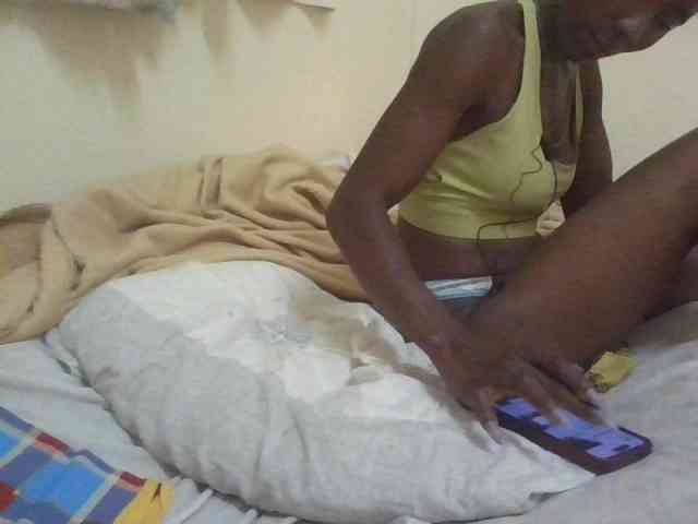 sexxietatiana webcam