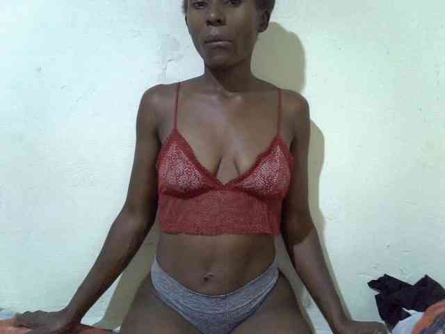 sexxietatiana webcam