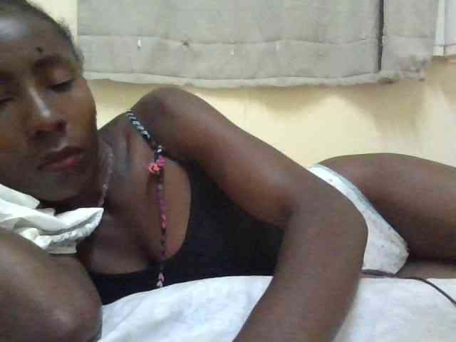 sexxietatiana webcam