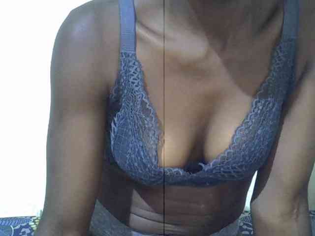 sexxietatiana webcam