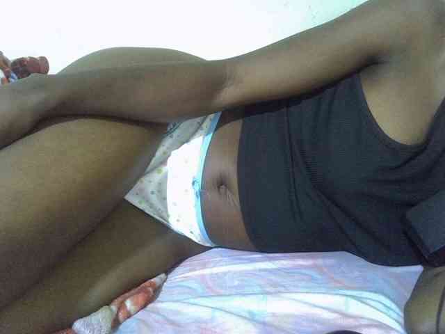 Model: sexxietatiana