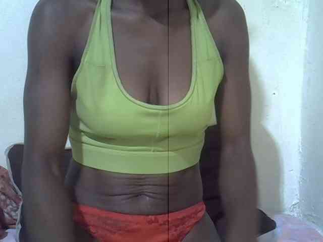 sexxietatiana webcam