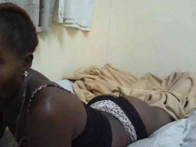 sexxietatiana webcam