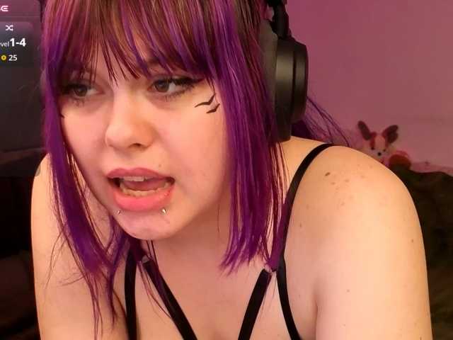 LovelyKristi live cam on BongaCams