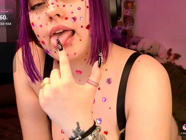 LovelyKristi, en directo ahora en BongaCams