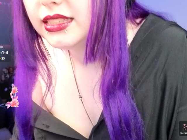 LovelyKristi live cam on BongaCams