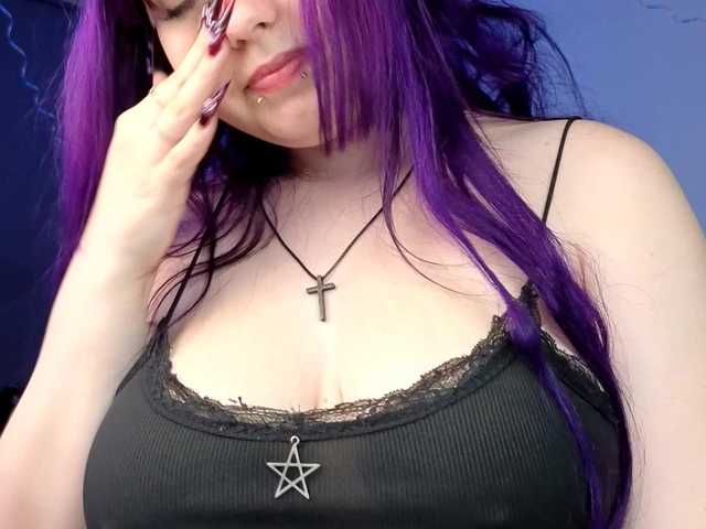LovelyKristi live cam on BongaCams