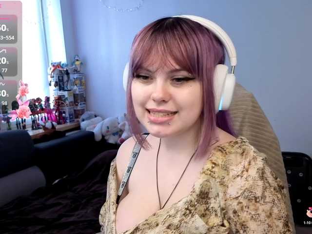 LovelyKristi live cam on BongaCams