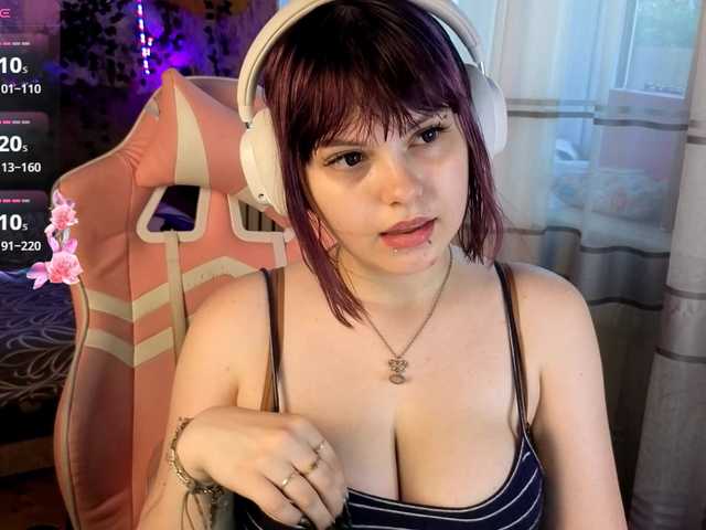 lovelykristi live sex show