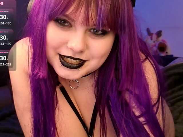 LovelyKristi live cam on BongaCams