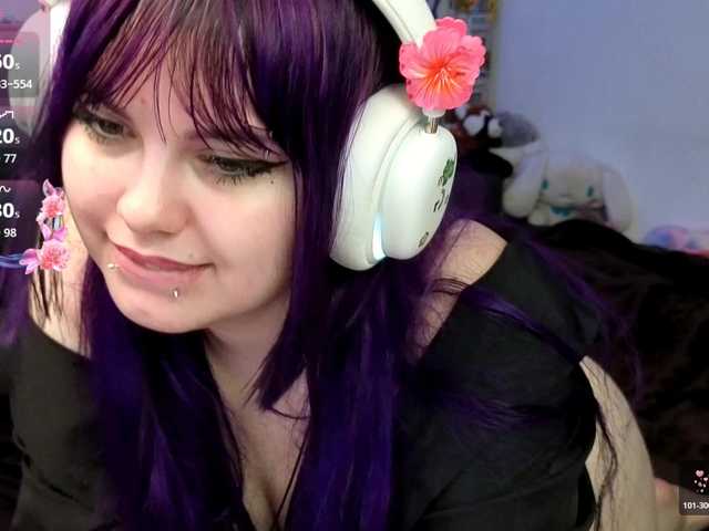 LovelyKristi live cam preview