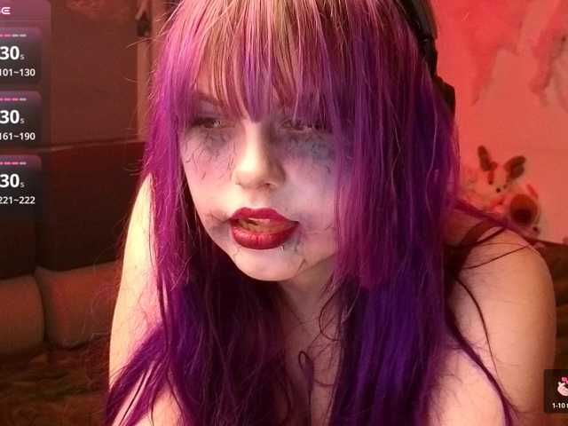 LovelyKristi live cam on BongaCams