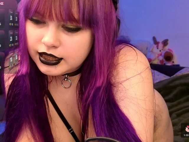 LovelyKristi live cam on BongaCams