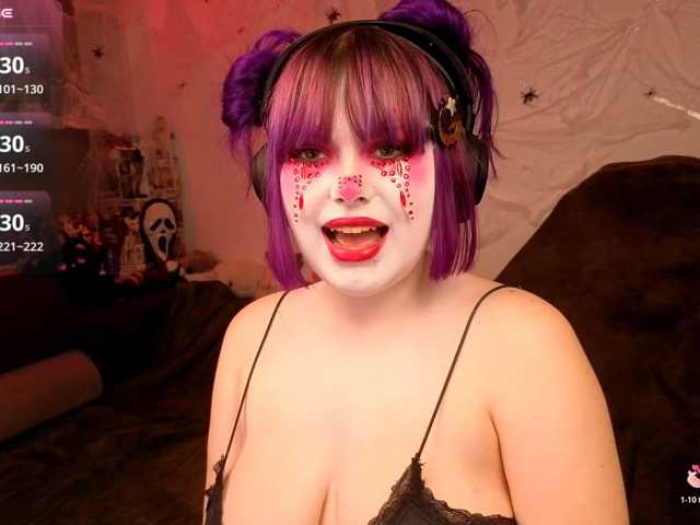 LovelyKristi live cam on BongaCams
