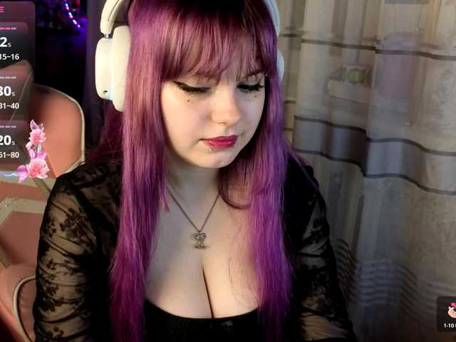 LovelyKristi live cam on BongaCams