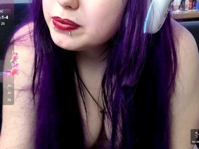 LovelyKristi live cam on BongaCams