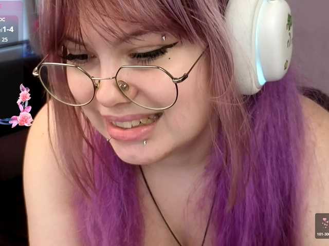 LovelyKristi live cam on BongaCams