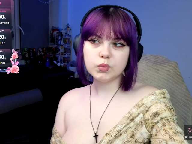 LovelyKristi live cam on BongaCams