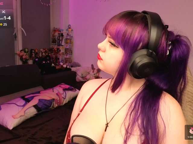 LovelyKristi live cam on BongaCams