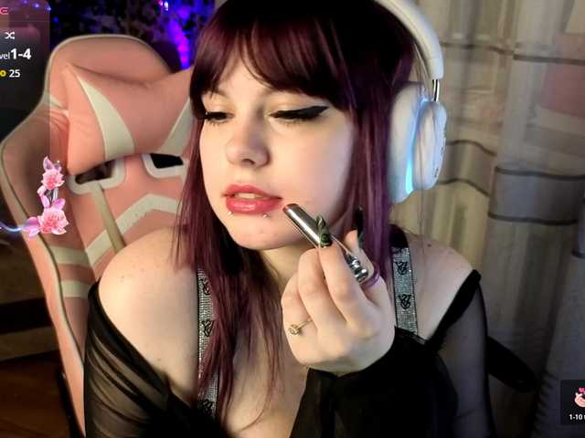 LovelyKristi live cam on BongaCams