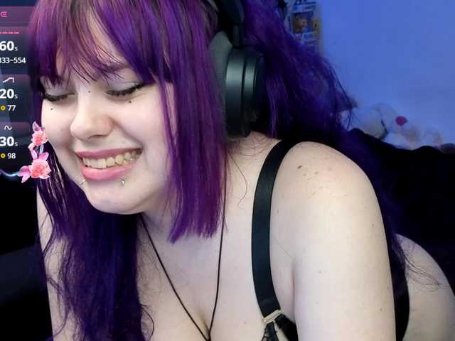 LovelyKristi live cam on BongaCams