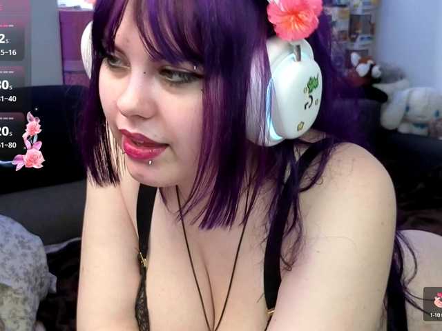 LovelyKristi live cam on BongaCams