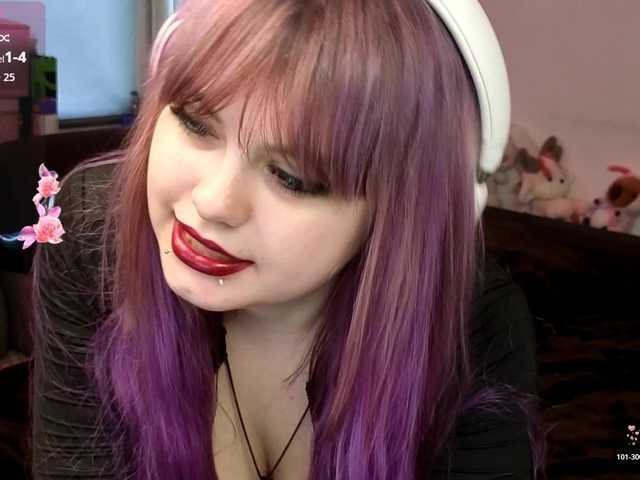 LovelyKristi live cam on BongaCams