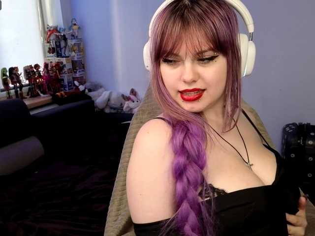 LovelyKristi