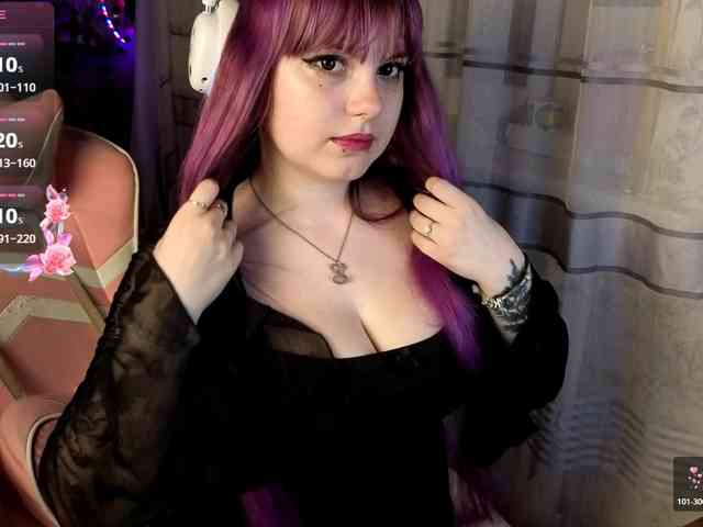 LovelyKristi webcam
