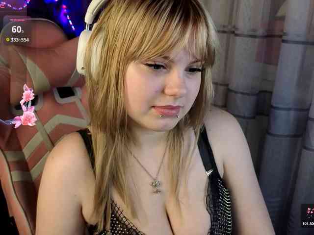LovelyKristi LovelyKristi