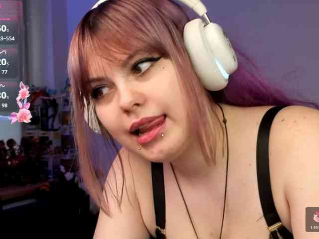 LovelyKristi webcam