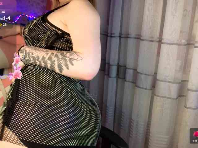LovelyKristi webcam