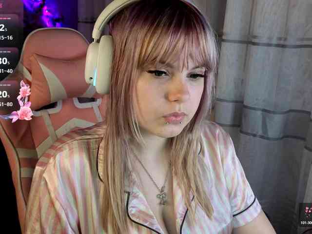 LovelyKristi webcam