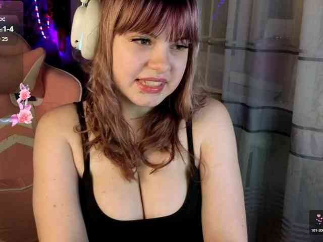 LovelyKristi LovelyKristi