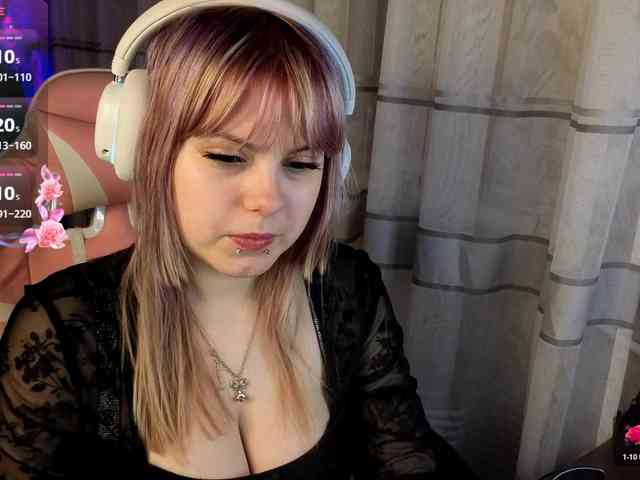 LovelyKristi webcam