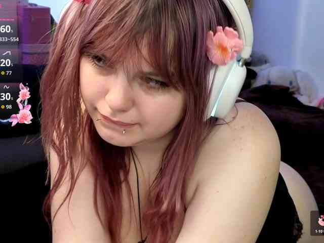 LovelyKristi LovelyKristi