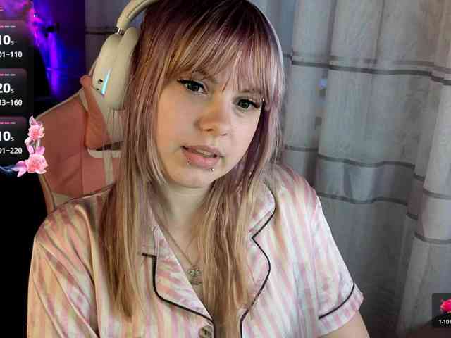 LovelyKristi webcam