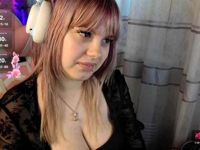 LovelyKristi webcam