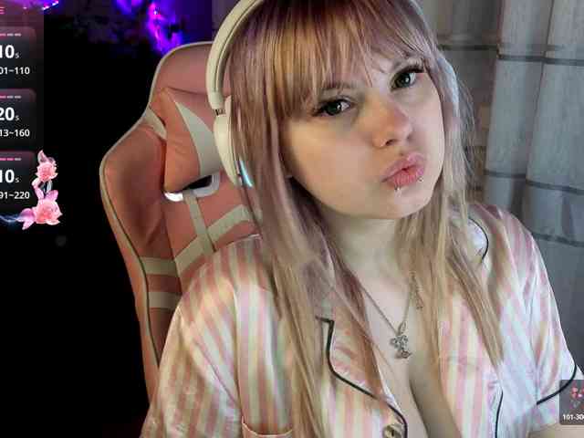LovelyKristi webcam