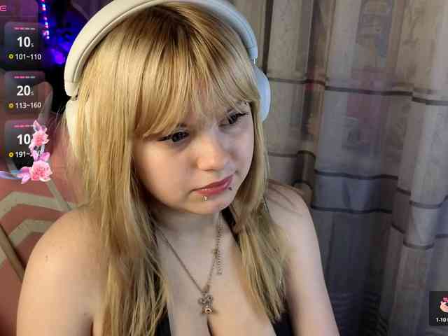 LovelyKristi webcam