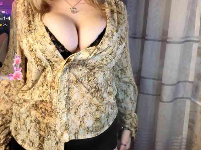 LovelyKristi webcam